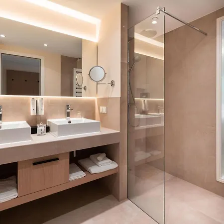 Hotel Naturresort Schindelbruch 4*