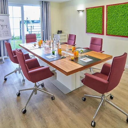 Hotel Naturresort Schindelbruch 4*