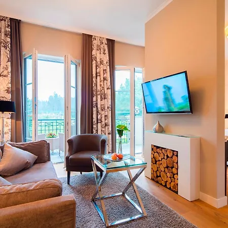Hotel Naturresort & Schindelbruch 4*